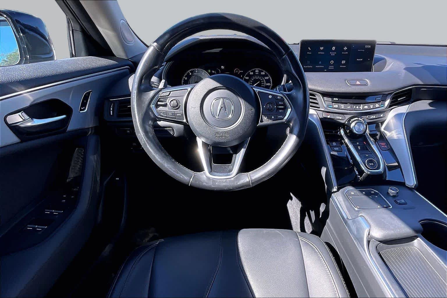 Certified Used 2023 Majestic Black Pearl Acura  image 6