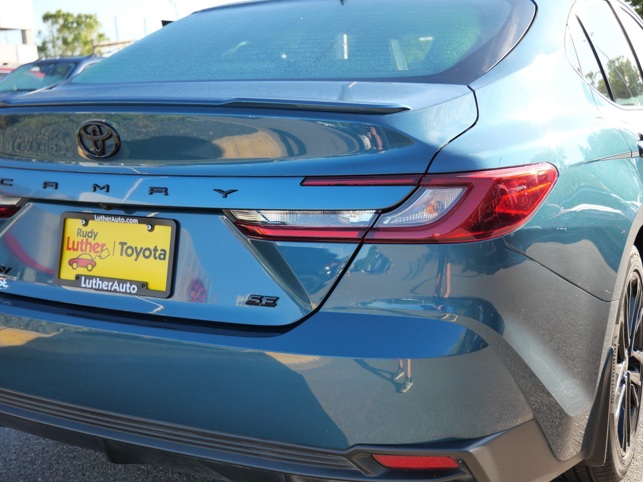 Certified Used 2026 Ocean Gem Toyota SE image 18