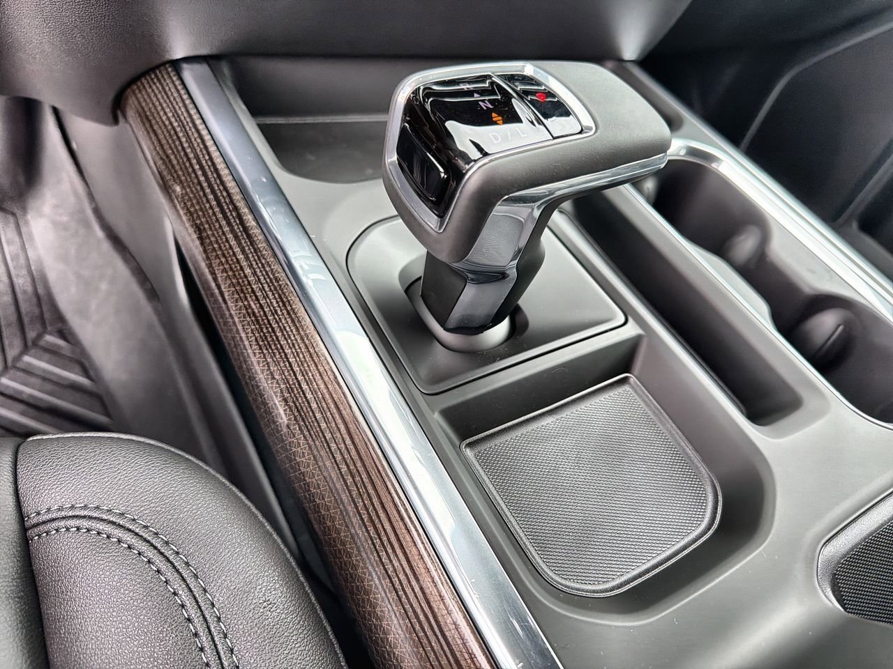 2026 Chevrolet Silverado 1500 RST - Photo 14