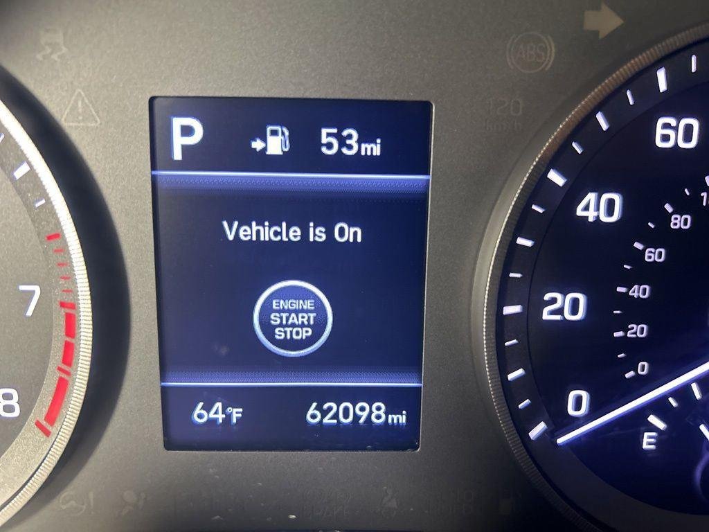 Used 2020 Cream White Hyundai Value image 18