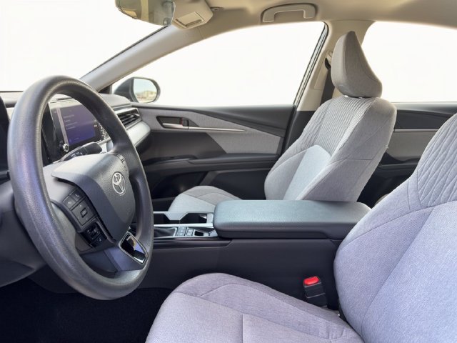 Certified Used 2026  Toyota LE image 15