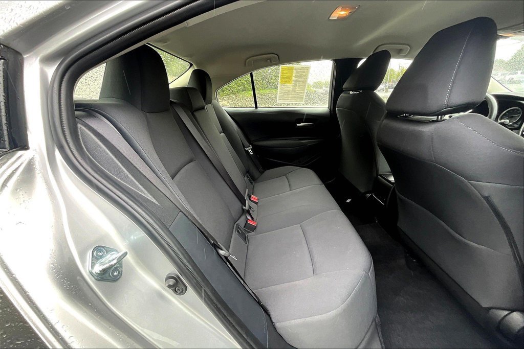 Used 2021 Silver Toyota LE image 16
