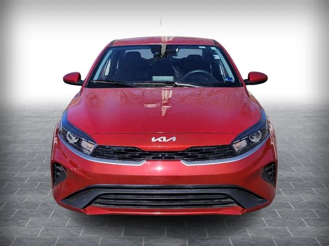 Used 2024 Red Kia LXS image 2