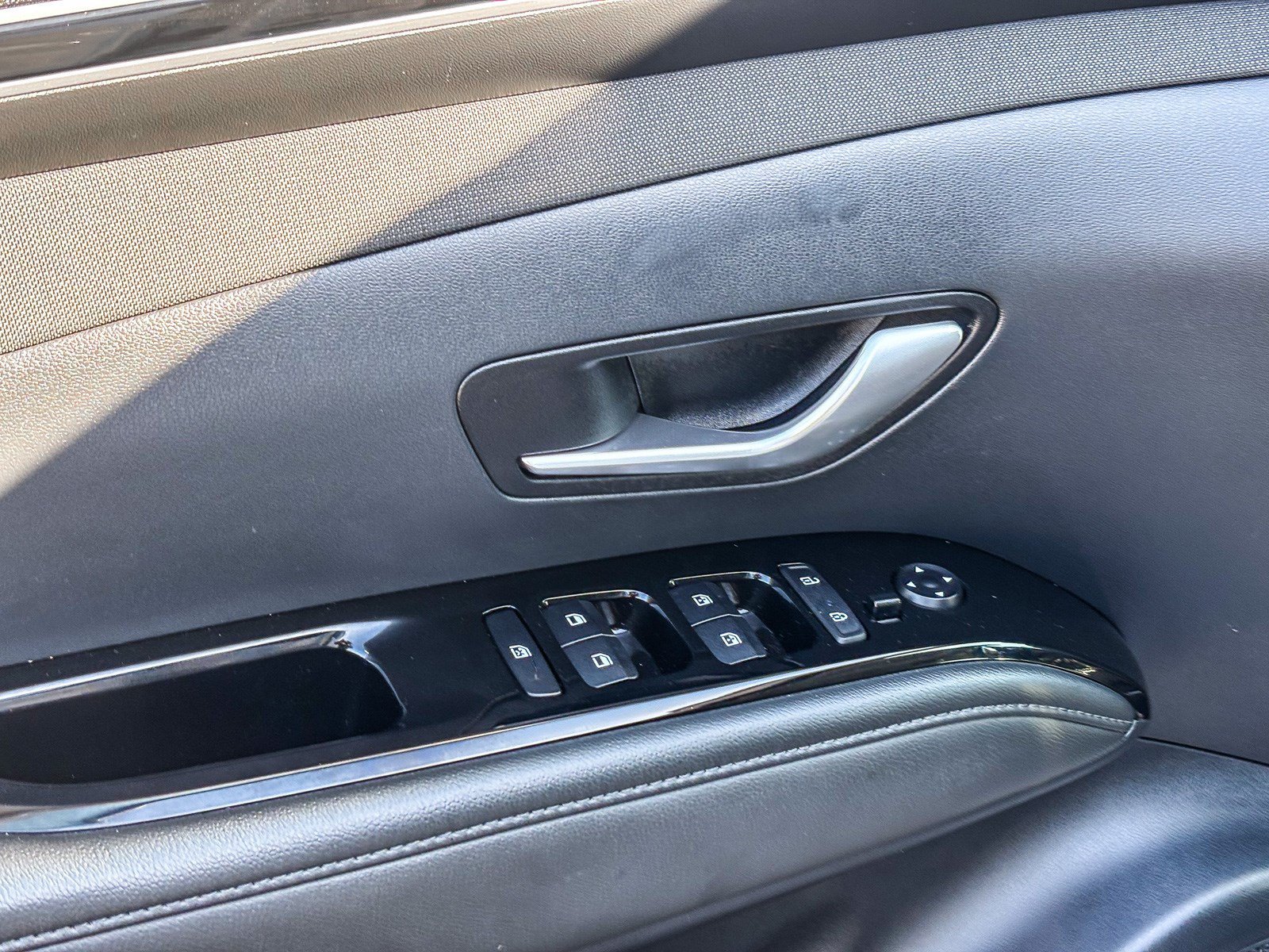 2022 Hyundai Tucson Limited - Photo 22