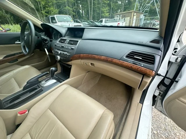 Used 2012  Honda EX-L image 31