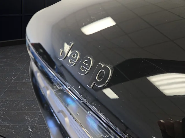 New 2026 High Gloss Black Exterior Paint Jeep Limited Altitude image 46