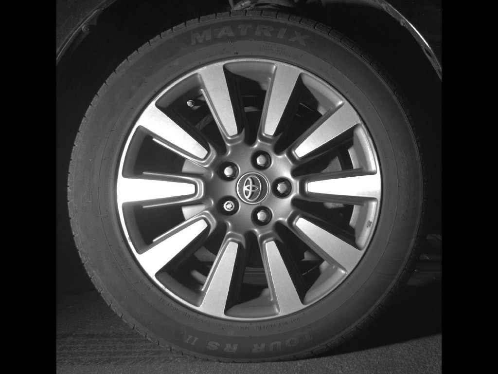 Used 2018 Black Toyota XLE image 23