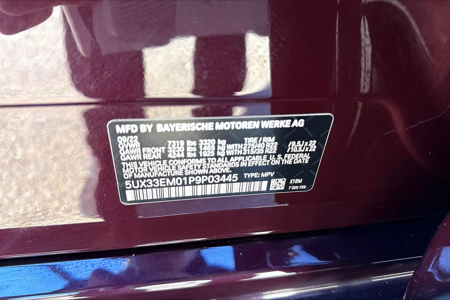 Used 2023 Ametrin Metallic BMW M60i image 38