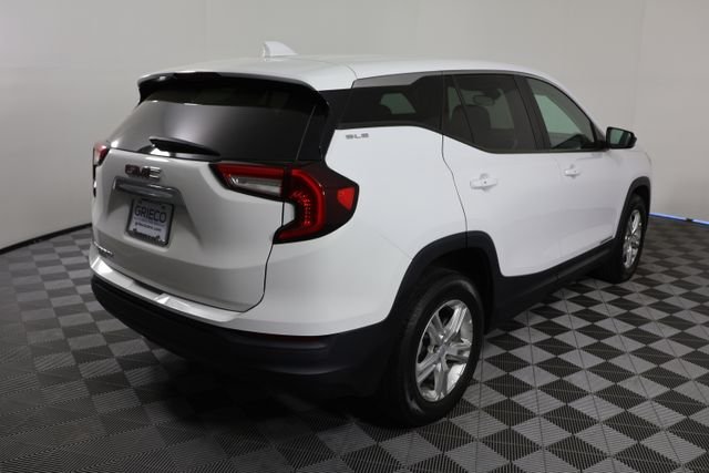 2023 GMC Terrain SLE - Photo 8