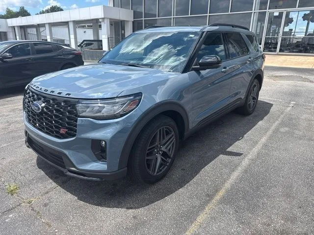 Used 2025 Blue Ford ST image 1
