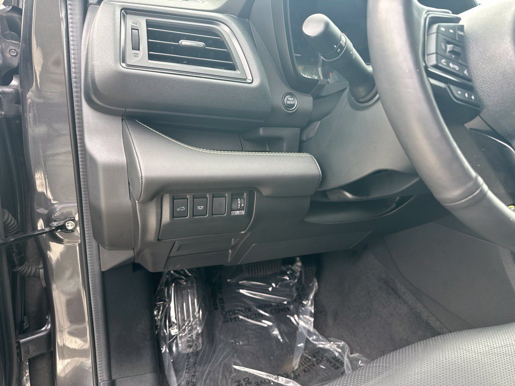 Used 2025 Gray Subaru Onyx Edition Touring image 11