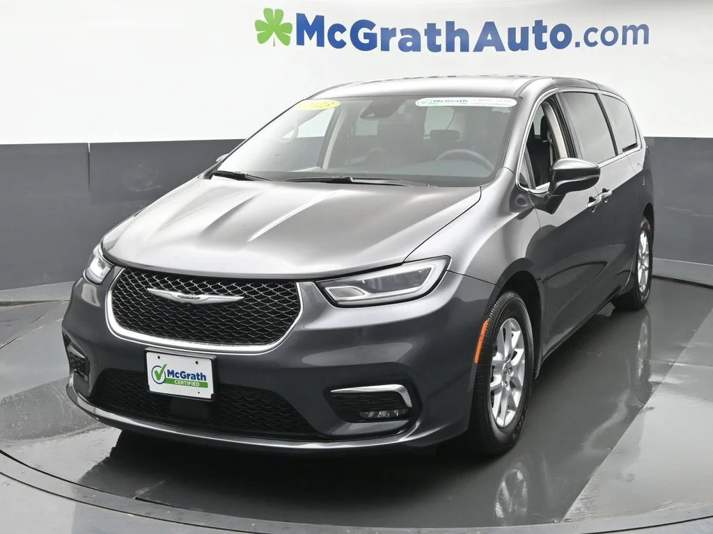 Certified Used 2023 Gray Chrysler Touring L image 23