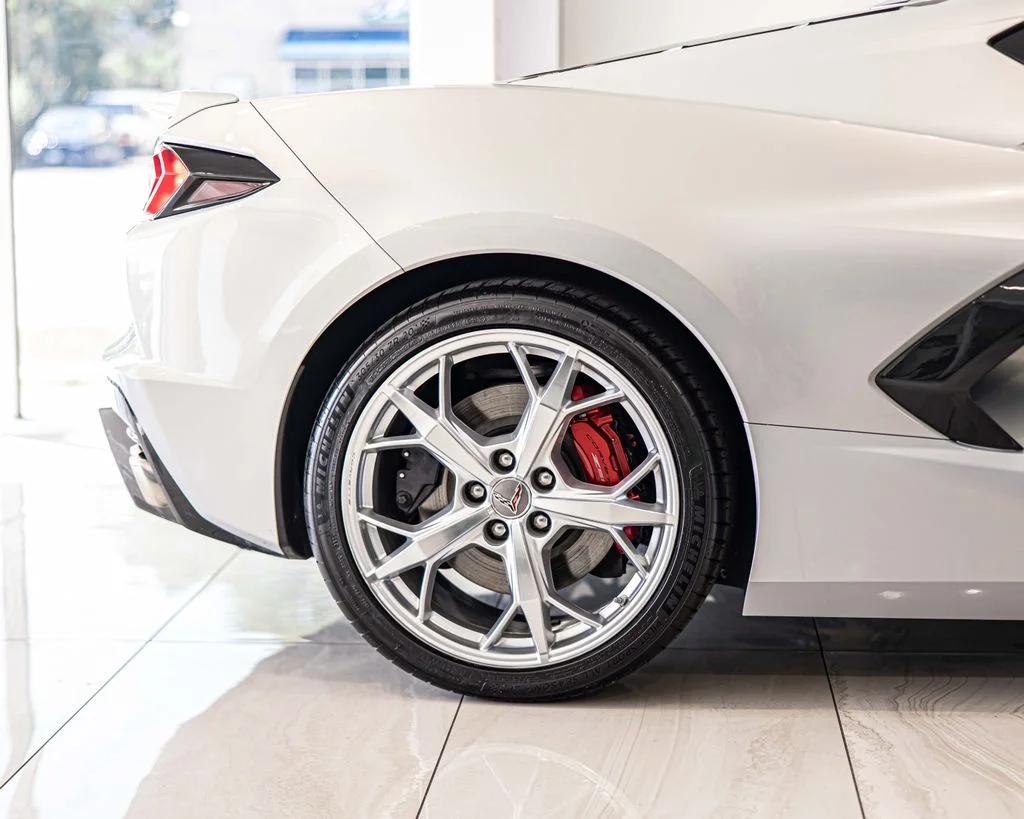 Used 2022 Silver Chevrolet Stingray image 12