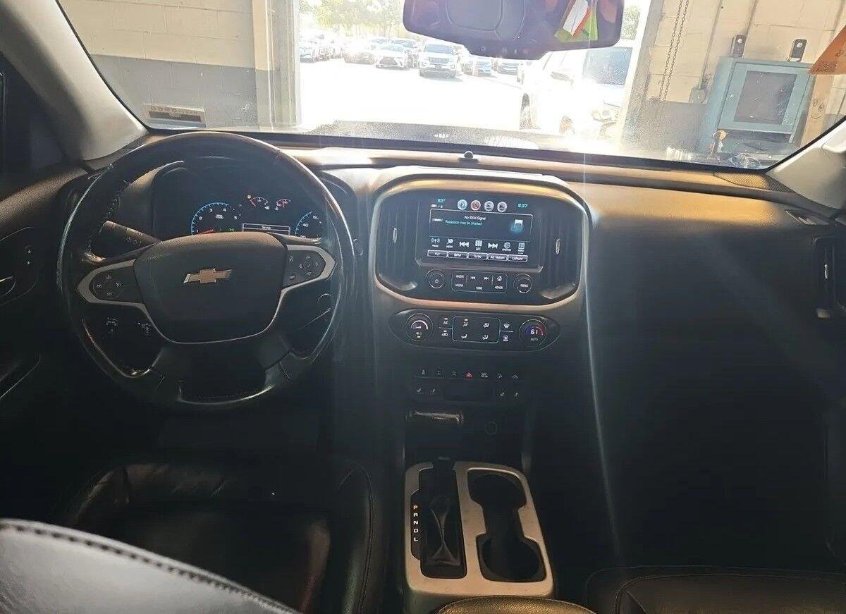 Used 2018 Graphite Metallic Chevrolet 4WD ZR2 image 4