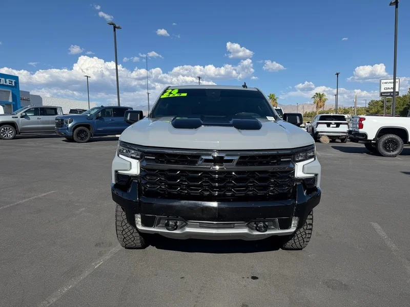 Used 2024 Slate Gray Metallic Chevrolet ZR2 image 8