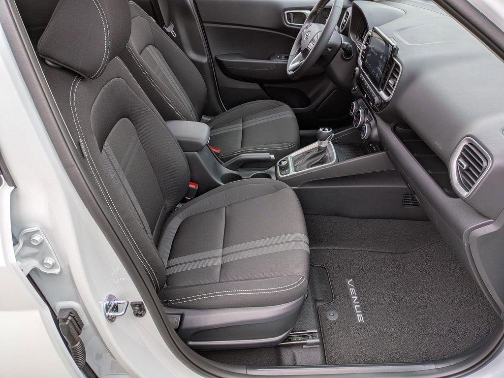 New 2026 White Hyundai SEL image 27