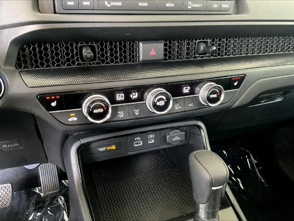 Used 2024 Silver Honda EX image 17