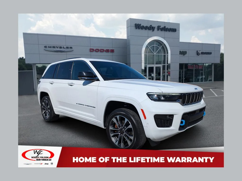 Used 2022 White Jeep Overland 4xe image 1