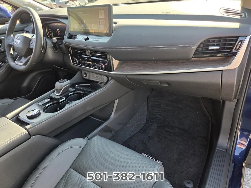 Used 2025 Deep Ocean Blue NISSAN AWD PLATINUM image 18