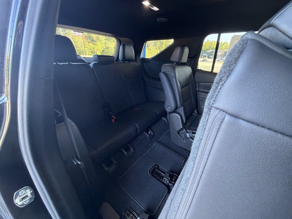 2027 Chevrolet Traverse LT - Photo 28