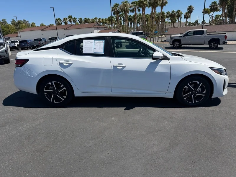 Used 2024 Nissan Sentra SV with VIN 3N1AB8CV5RY268987 for sale in Pahrump, NV