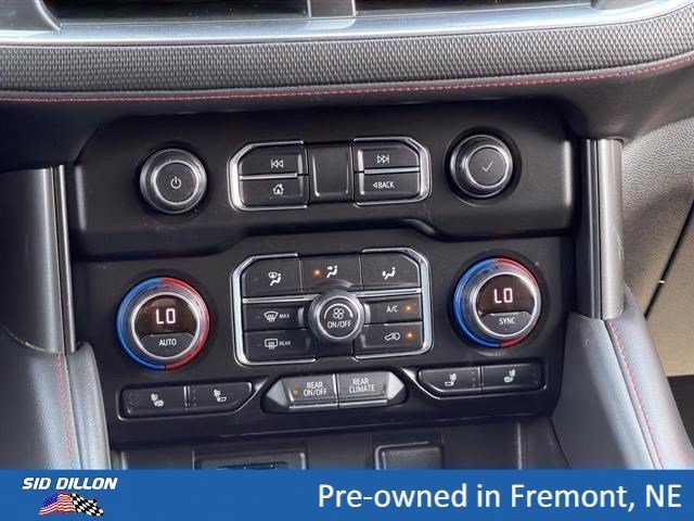 2021 Chevrolet Suburban RST - Photo 13