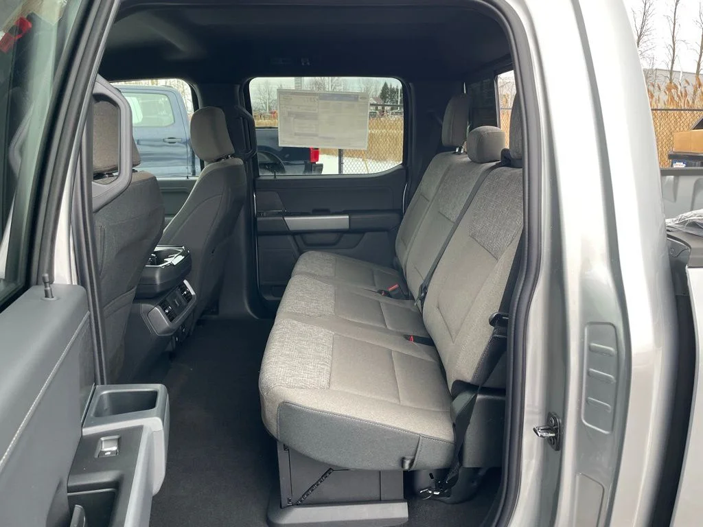 2025 Ford F-150 XLT - Photo 58