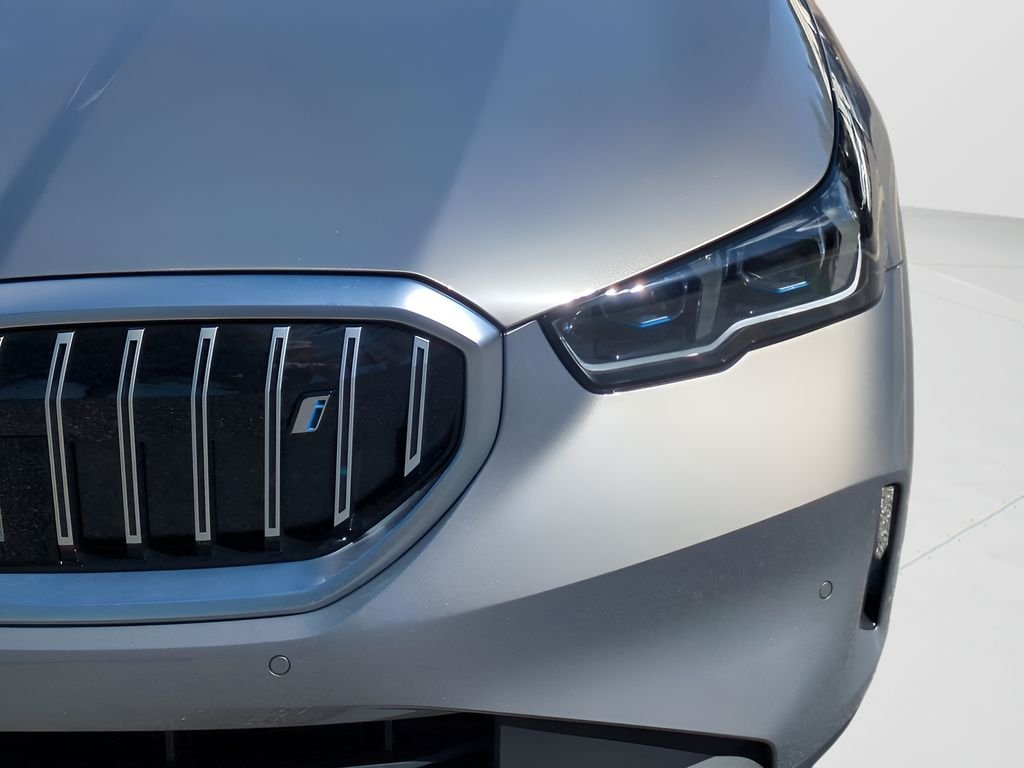 2026 BMW i5 40 - Photo 10