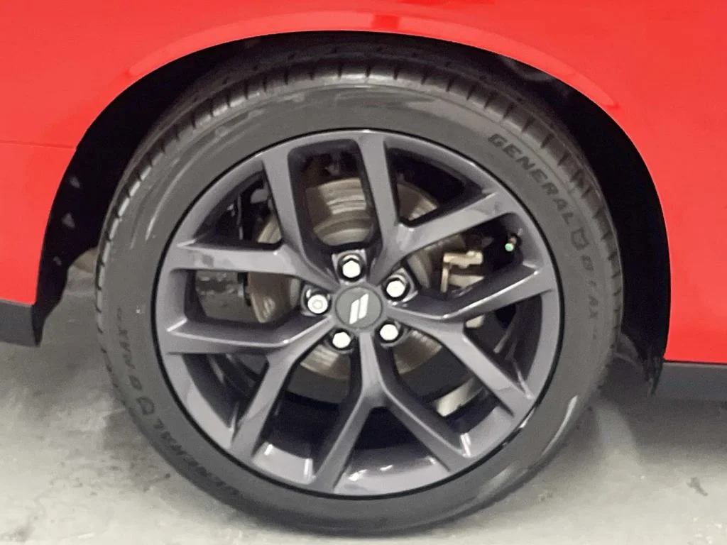 Used 2021 Torred Clearcoat Dodge R/T 5.7L HEMI 1 Owner image 10