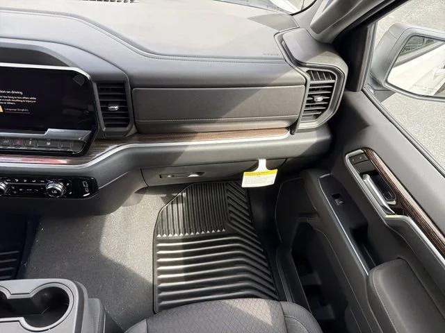 New 2026 Summit White GMC Elevation image 17