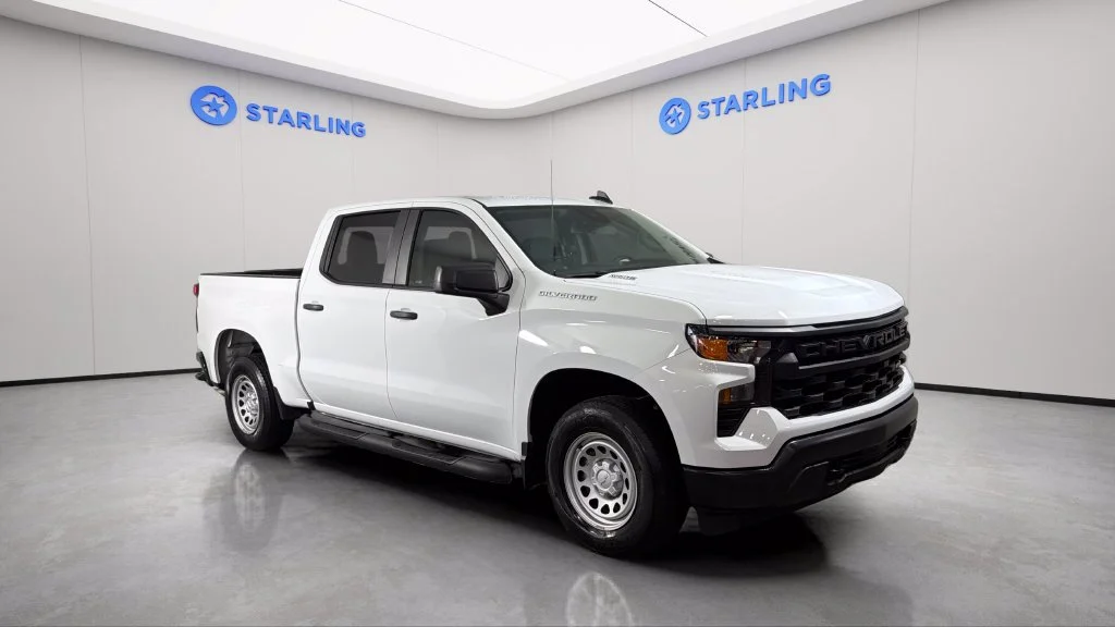 Used 2025 Summit White Chevrolet WT image 14
