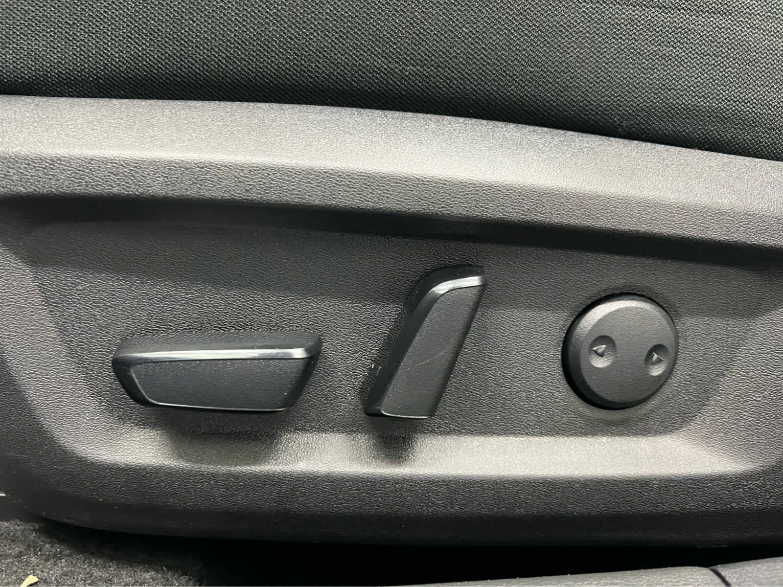 Used 2024 Gun Metallic Nissan SV image 6