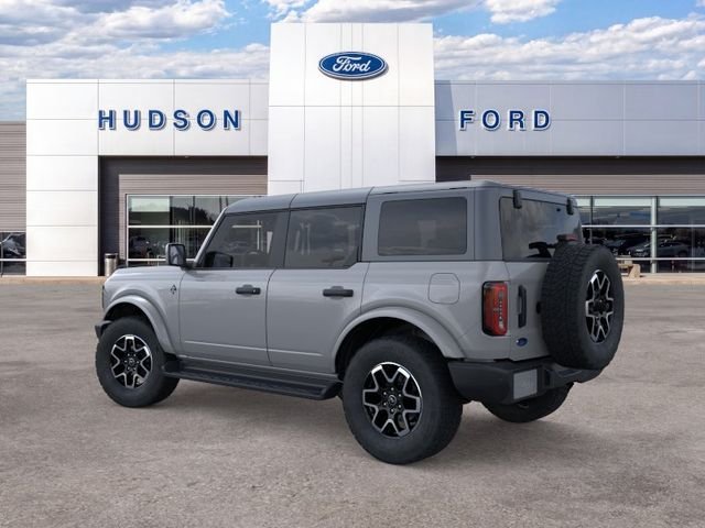 New 2026 Avalanche Gray Ford Outer Banks® image 4