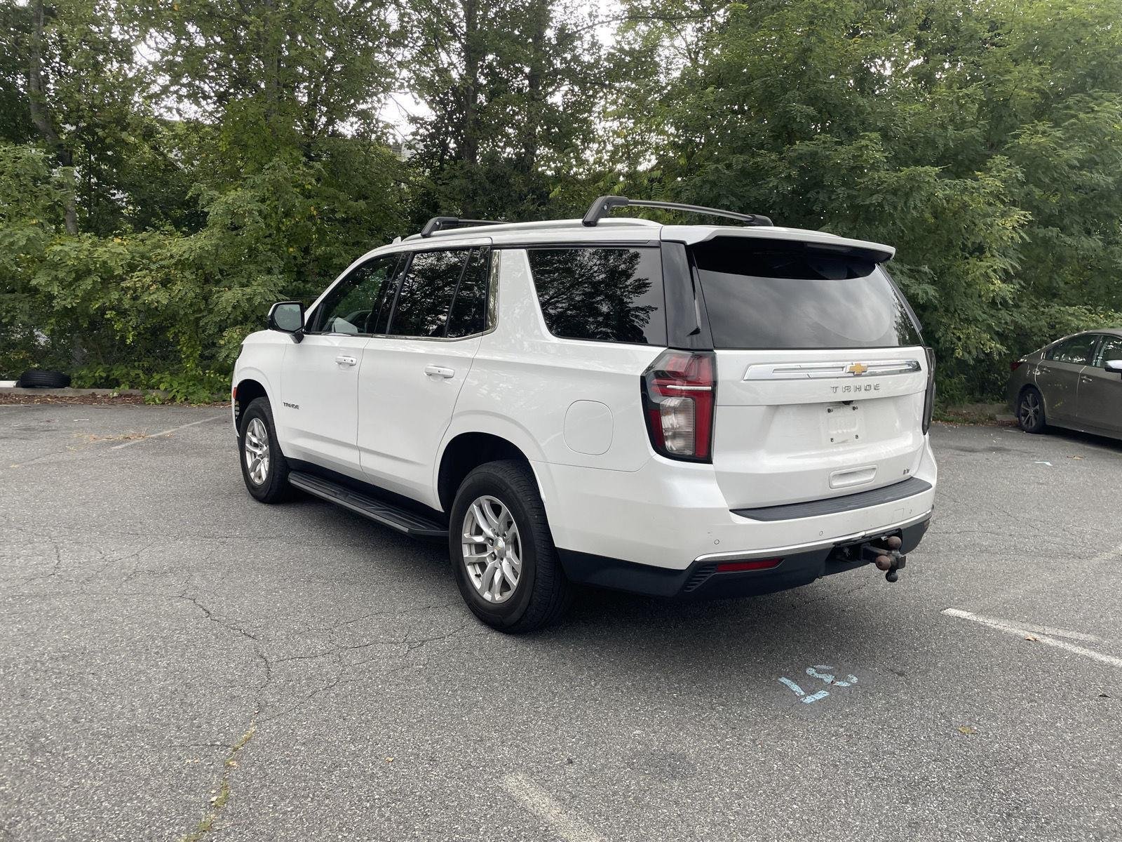 Used 2022 Iridescent Pearl Tricoat Chevrolet LT image 3