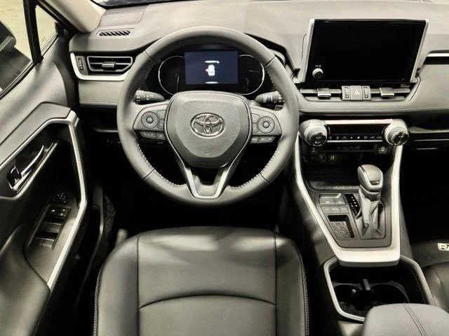 Certified Used 2025 MAGNETIC GRAY MET. Toyota  image 13