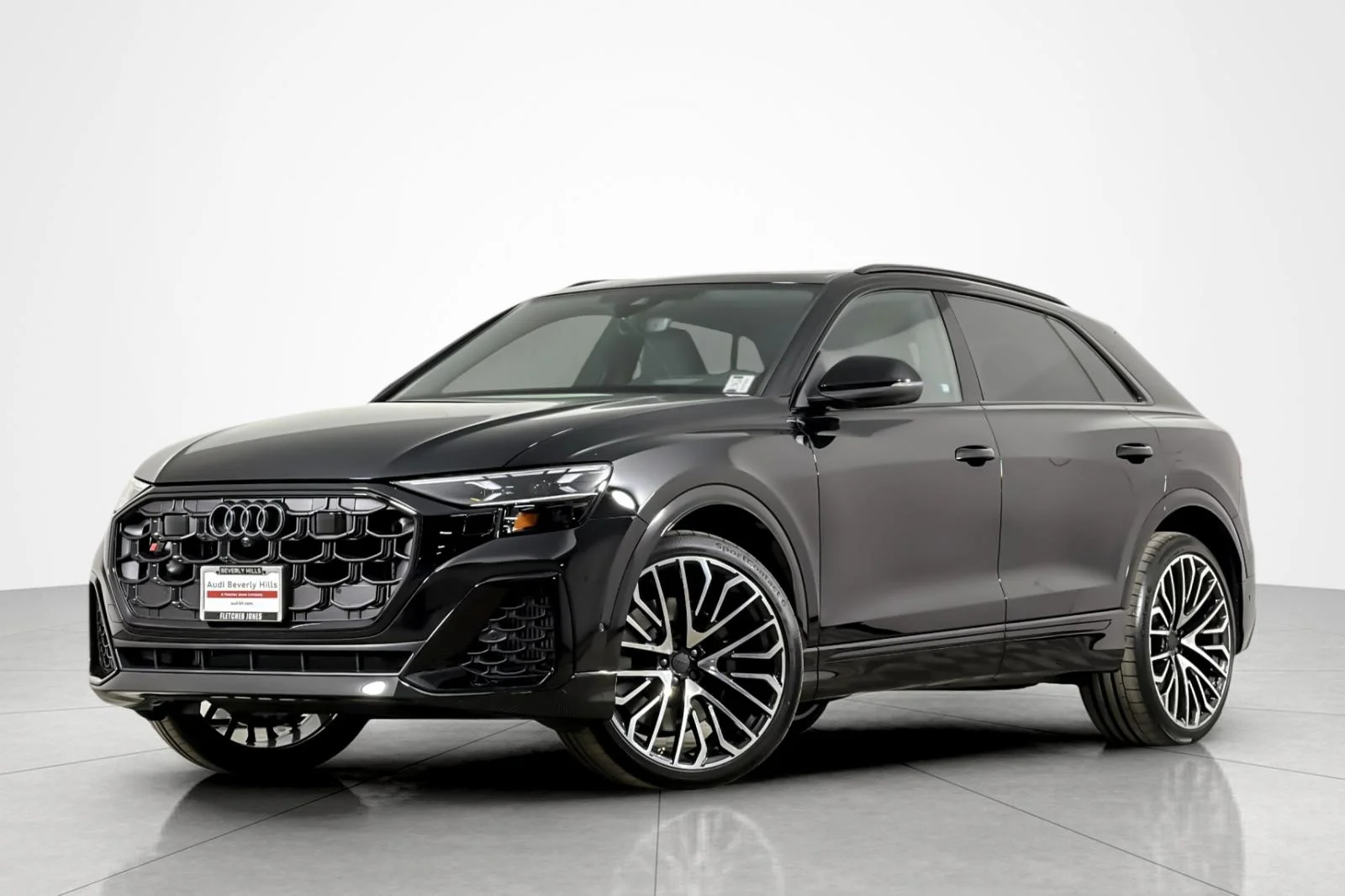 2026 Audi SQ8 Prestige quattro's photo