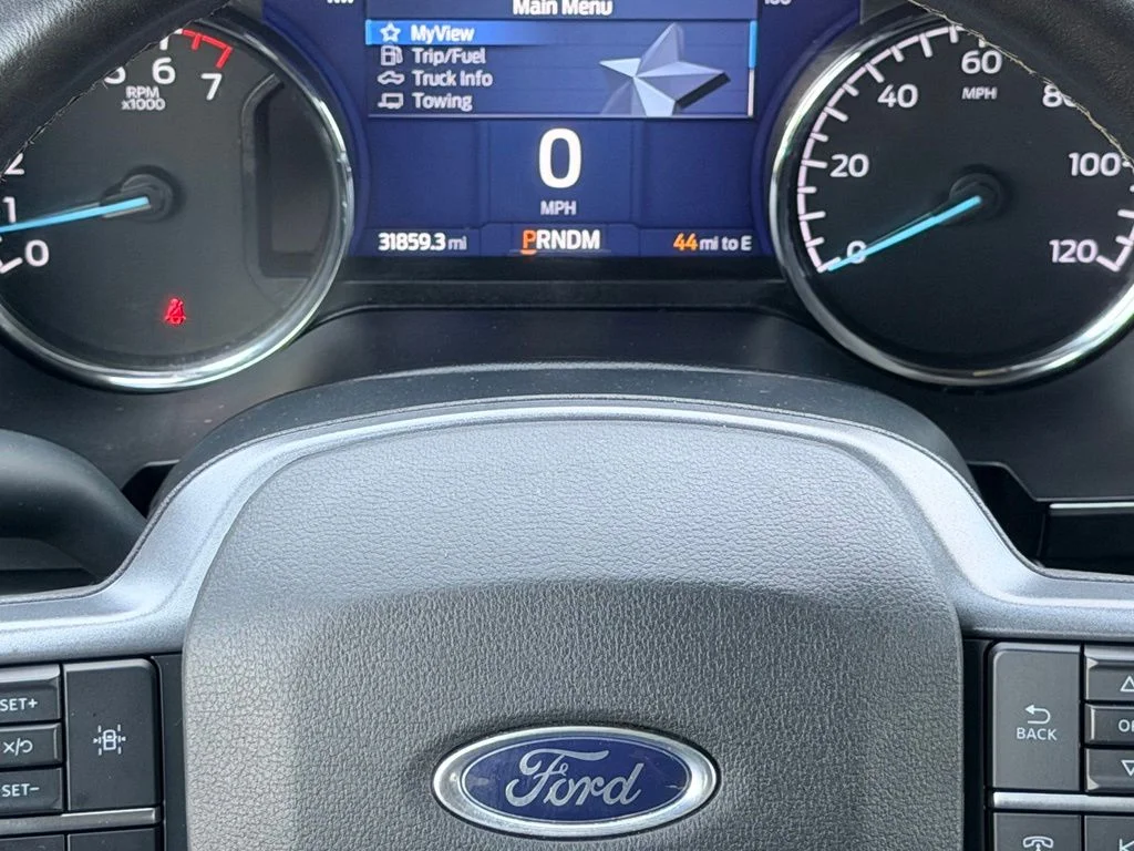Used 2023 White Ford XLT image 23