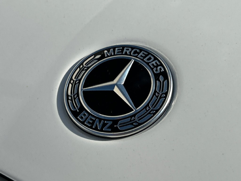 New 2026 Polar White Mercedes-Benz GLB 250 image 30