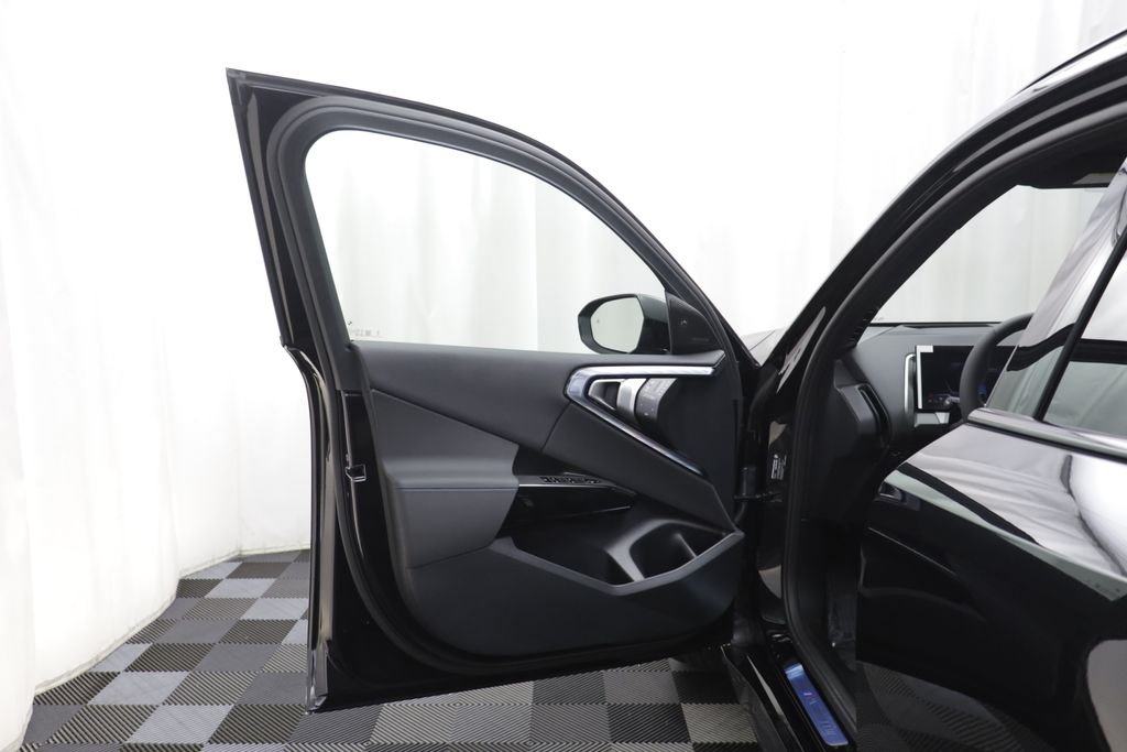 New 2026 Black Sapphire Metallic BMW 30 xDrive image 5