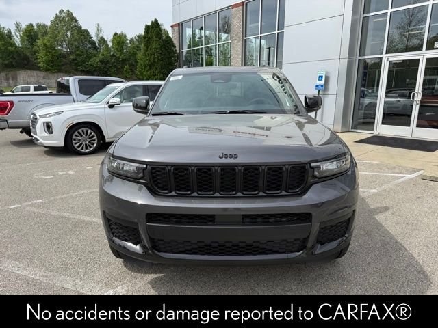 New 2025 Baltic Gray Metallic Clear-Coat Exterior Paint Jeep Altitude X image 2