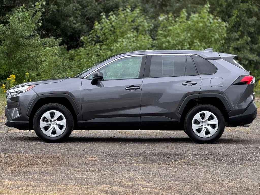 Used 2024 Magnetic Gray Metallic Toyota LE image 4
