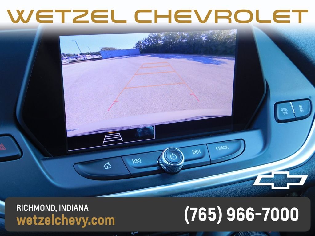 Used 2021 Gray Chevrolet LT image 36