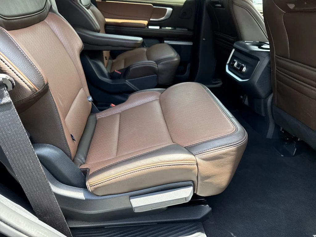 Used 2025 Black Ford King Ranch image 15