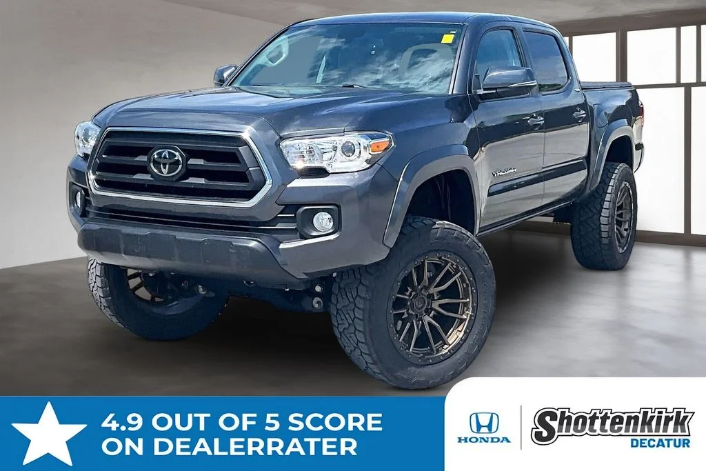 Used 2022 Gray Toyota SR5 image 1