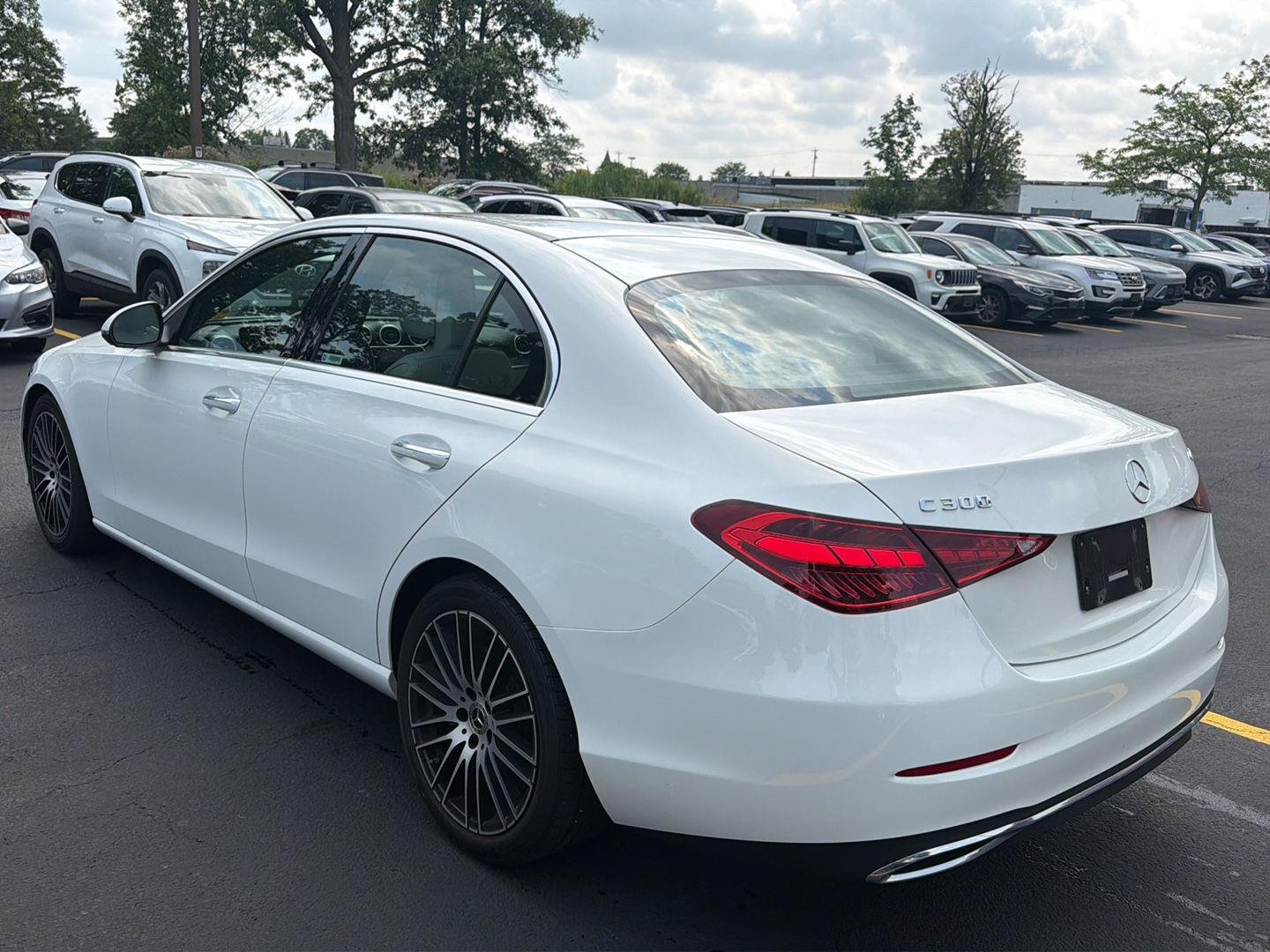 Used 2022 Polar White Mercedes-Benz C 300 image 4