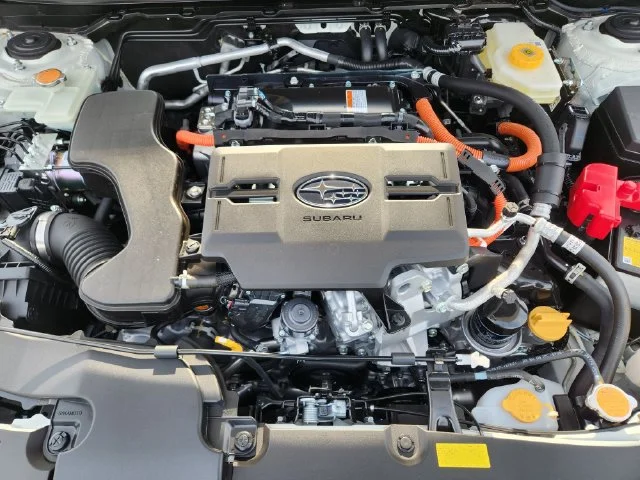 New 2026 CRYSTAL WHITE PEARL Subaru Limited Hybrid image 23