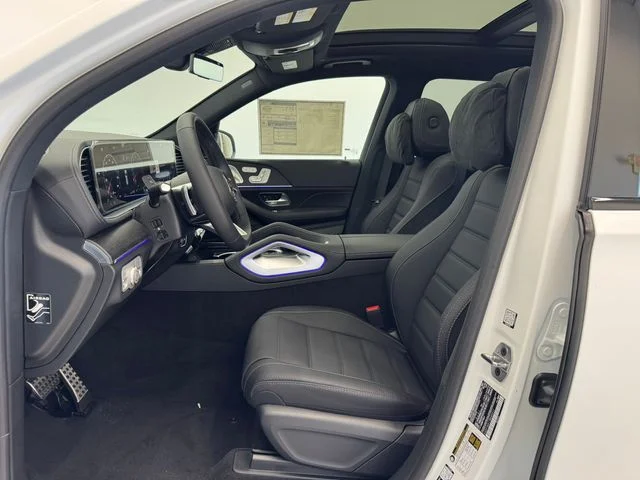 New 2026 Moonlight White Magno Mercedes-Benz GLS 450 image 19