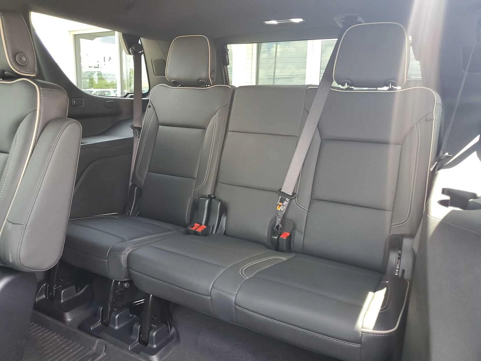 Used 2025 Black Chevrolet Premier image 18