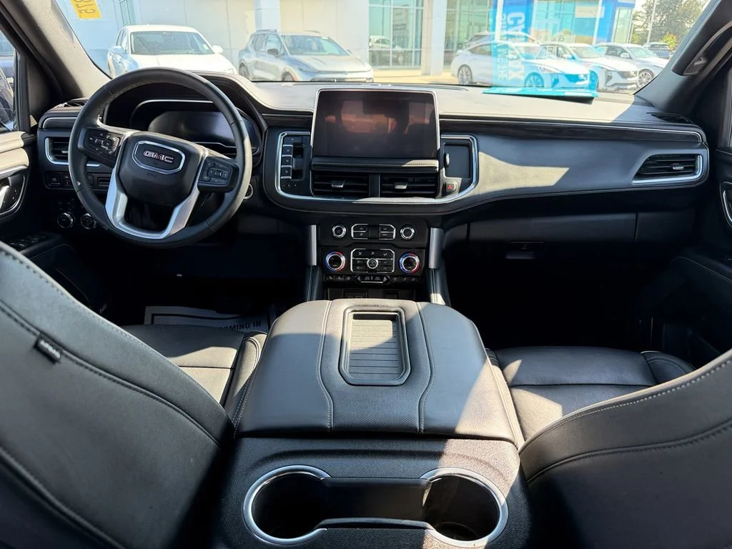 Used 2024 Midnight Blue Metallic GMC SLT image 26