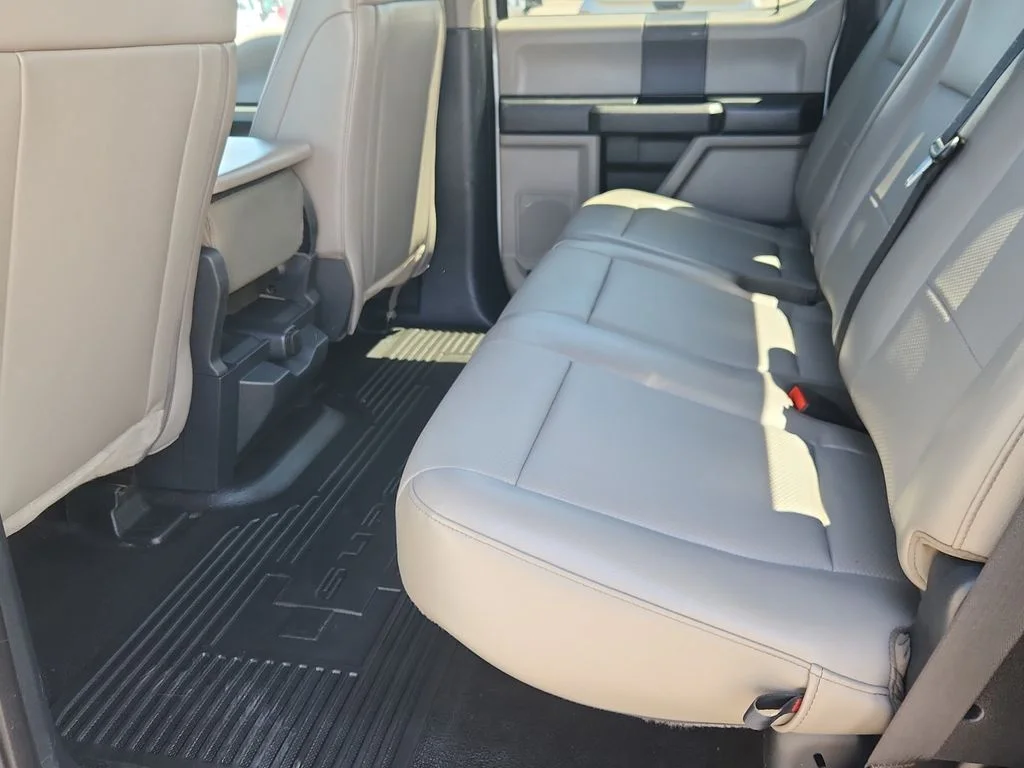 Used 2022 White Ford XL image 10